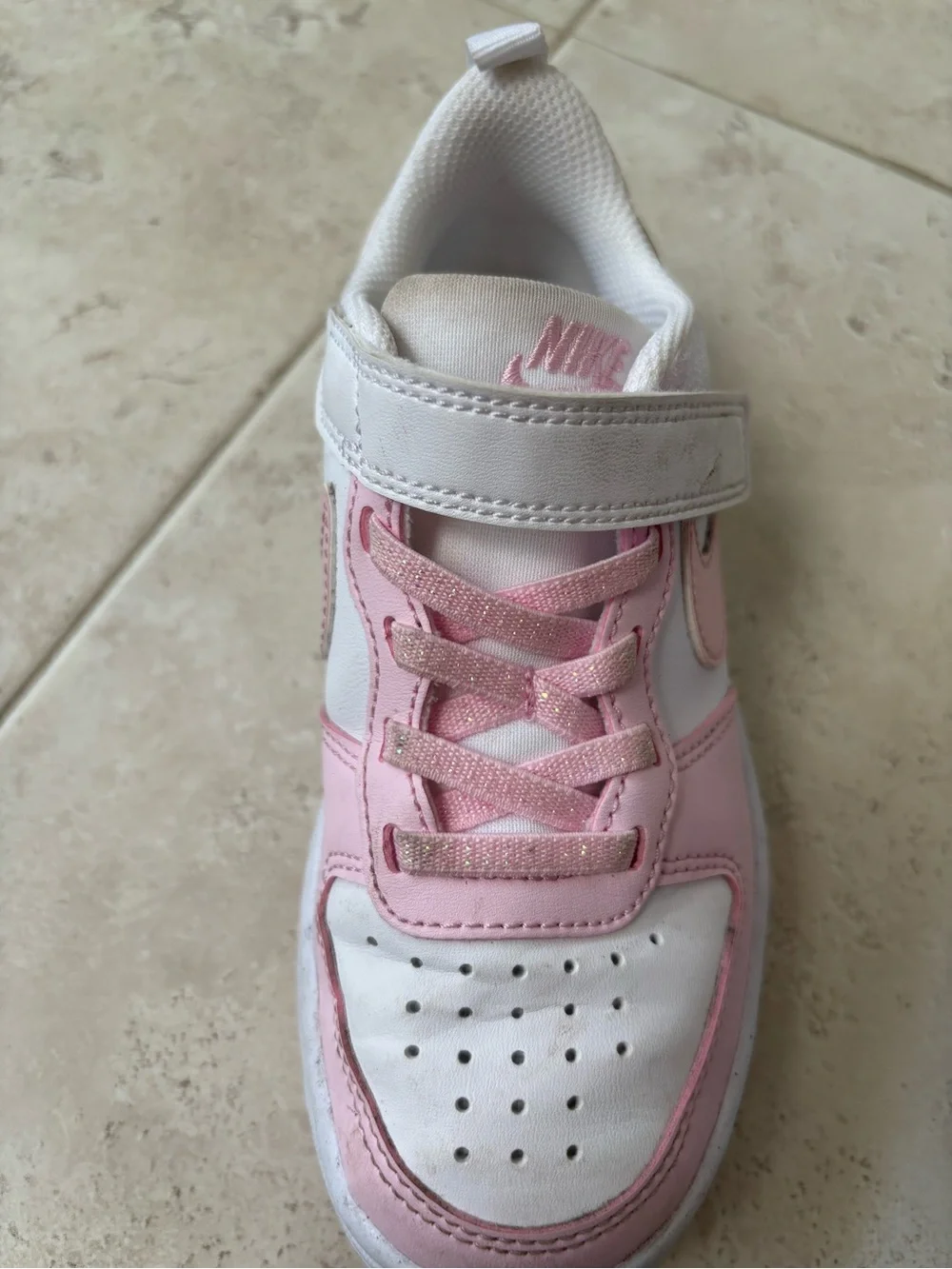 Nike kids low